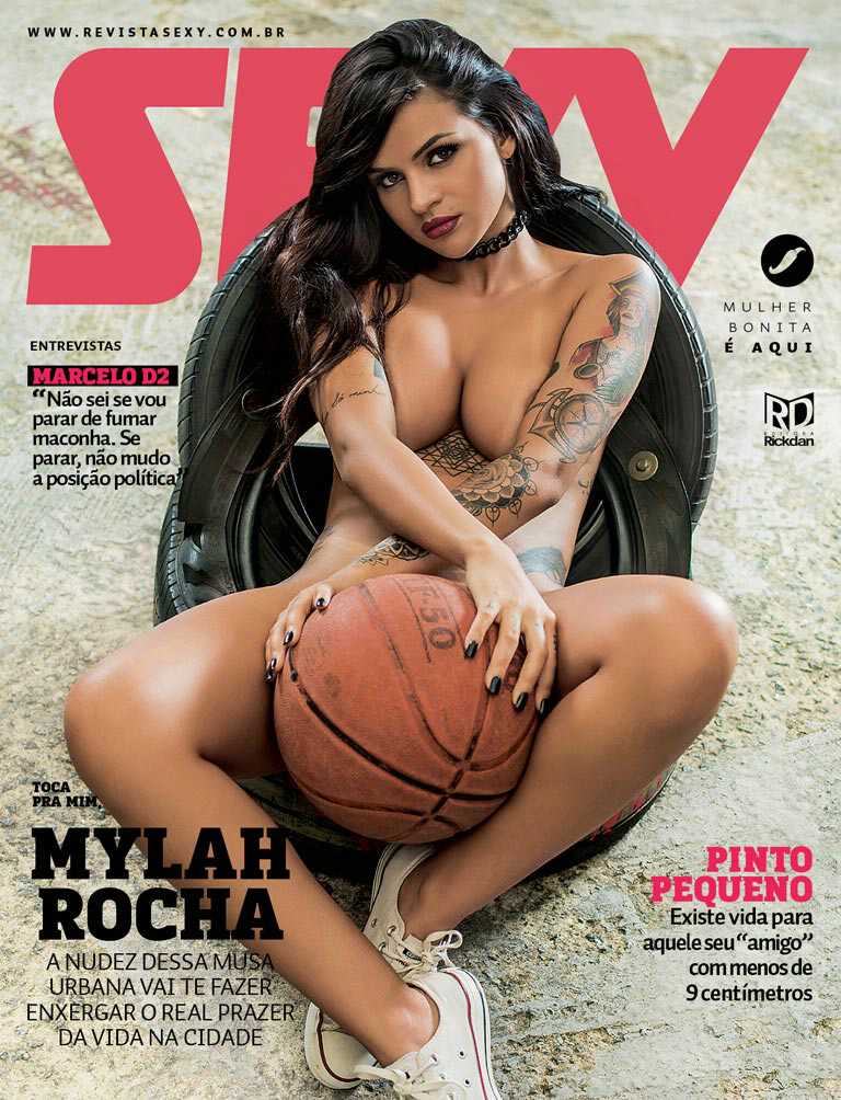 Mylah Rocha pousando para a revista sexy
